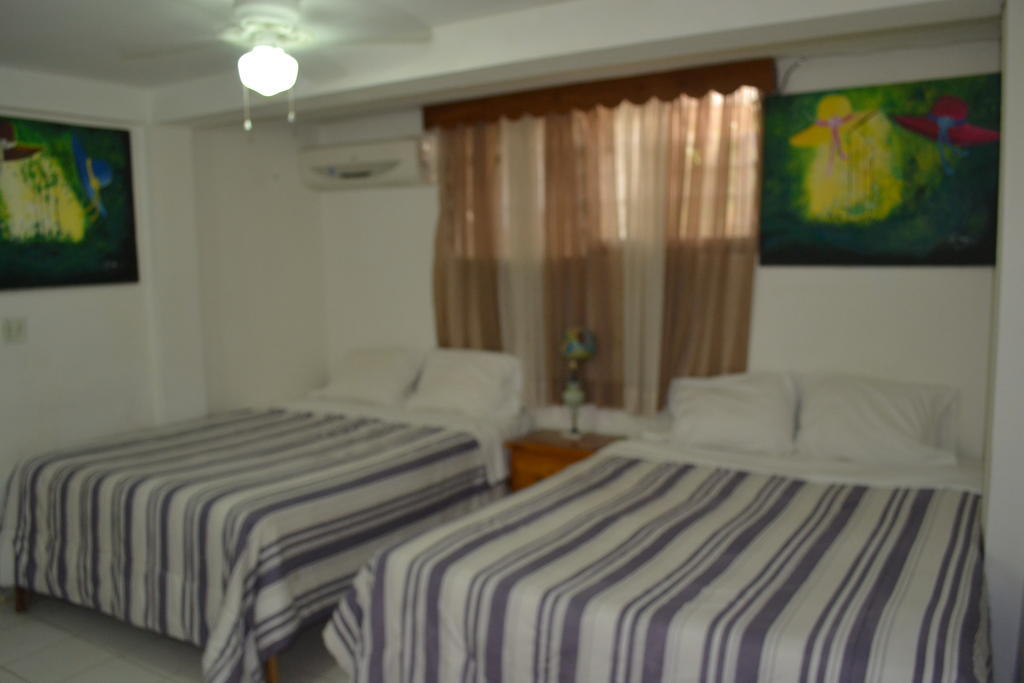 Pacot Breeze Hotel Musseau Ruang foto